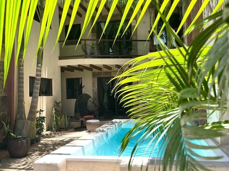 فندق Suites Villas El Jardin