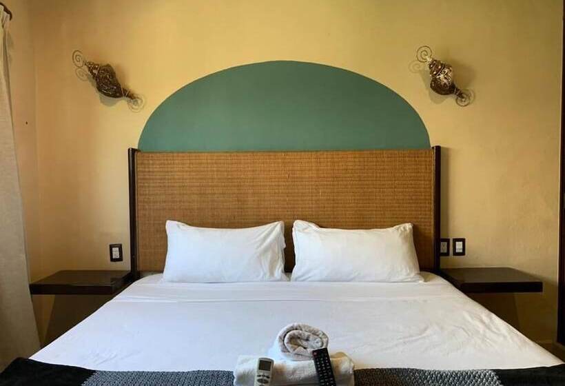 هتل Suites Villas El Jardin