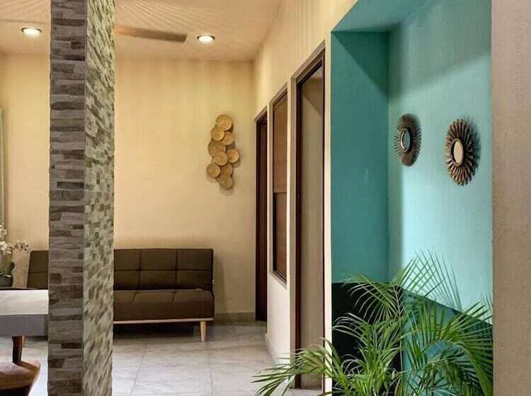 فندق Suites Villas El Jardin