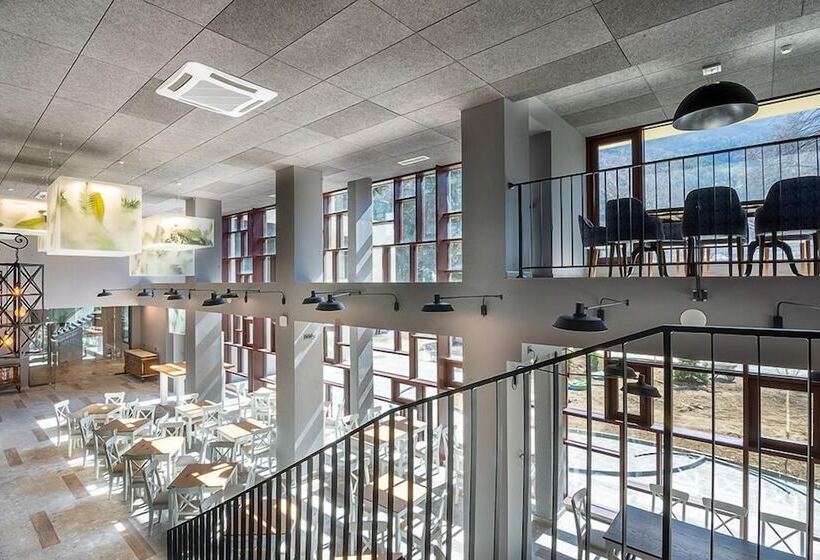 The Five Elements Hotel And Spa