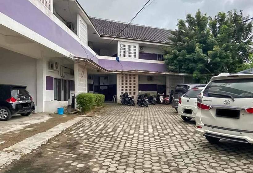 호텔 Violeta Guest House Syariah