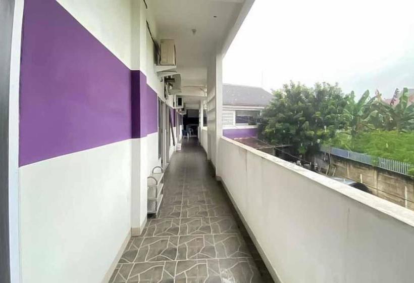 호텔 Violeta Guest House Syariah