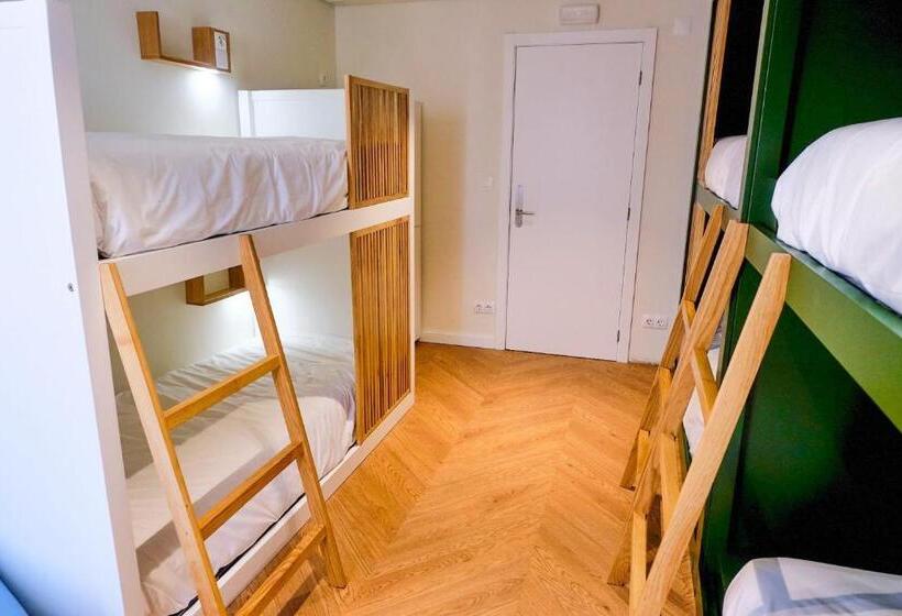 Mid Atlantic Boutique Hostel