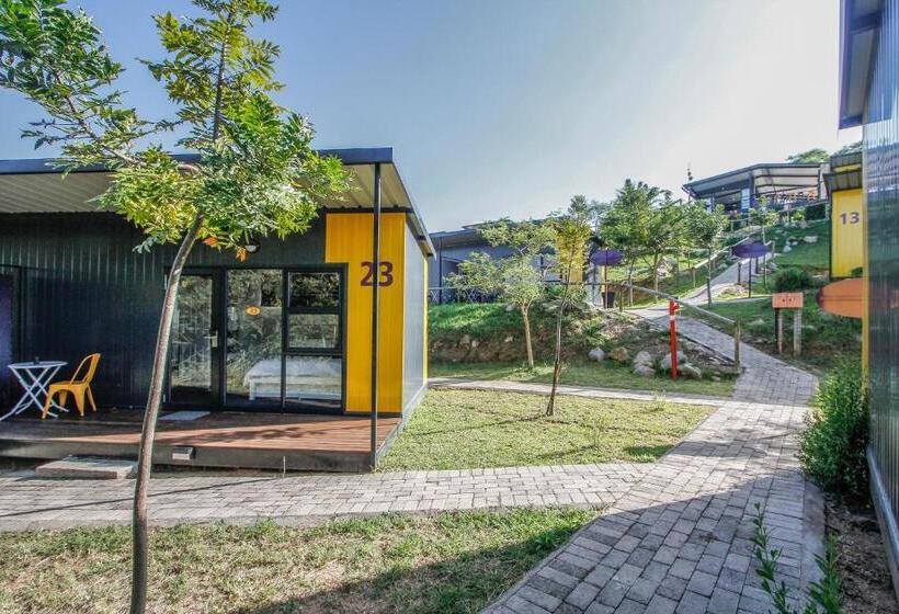 Мотель Sleepover Kmia