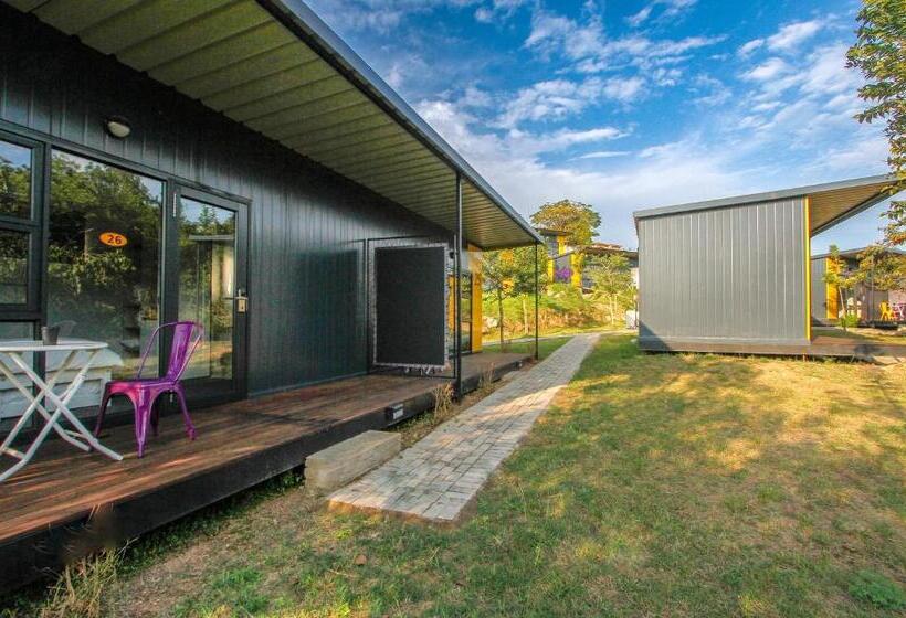 Мотель Sleepover Kmia