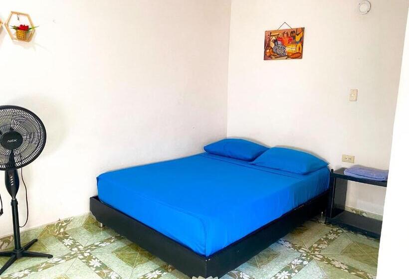 بنسيون Casa El Prado Hostal