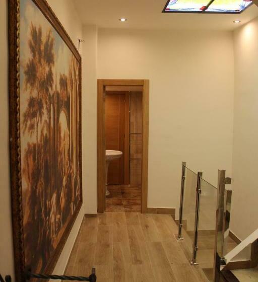 펜션 Hostal Poeta Machado