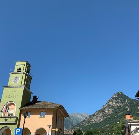 פנסיון L Alpina Affittacamere