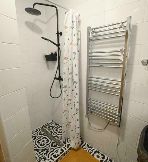 פנסיון Nana’s Vendégház