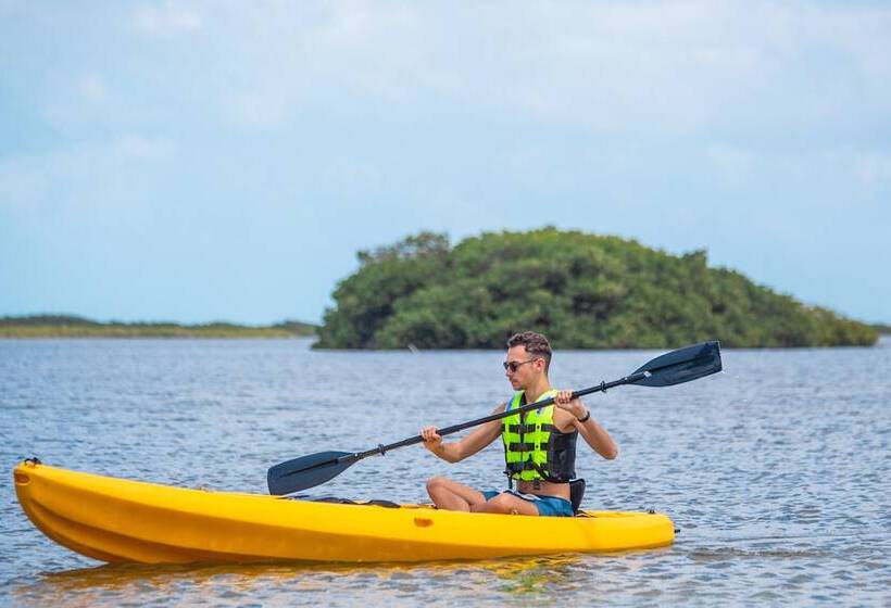 אתר נופש Sunset Caribe Belize
