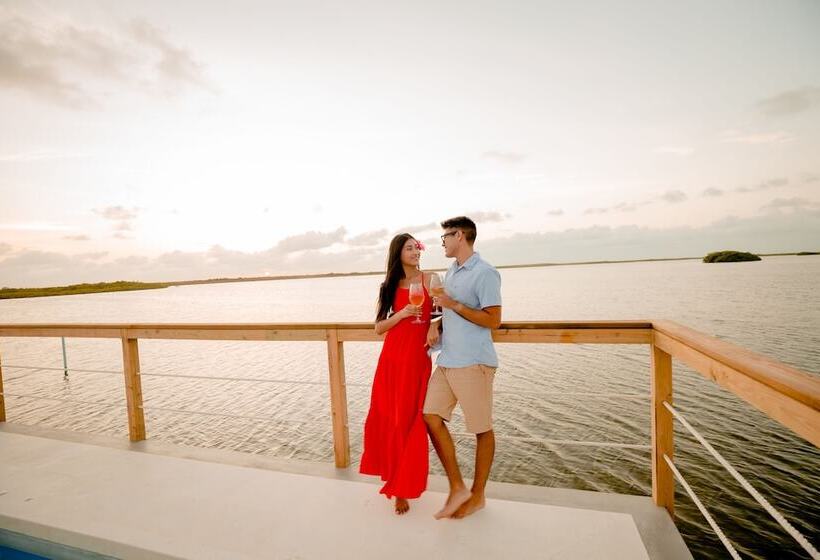 אתר נופש Sunset Caribe Belize