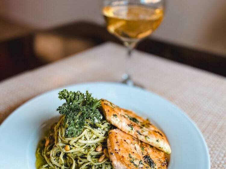 אתר נופש Sunset Caribe Belize