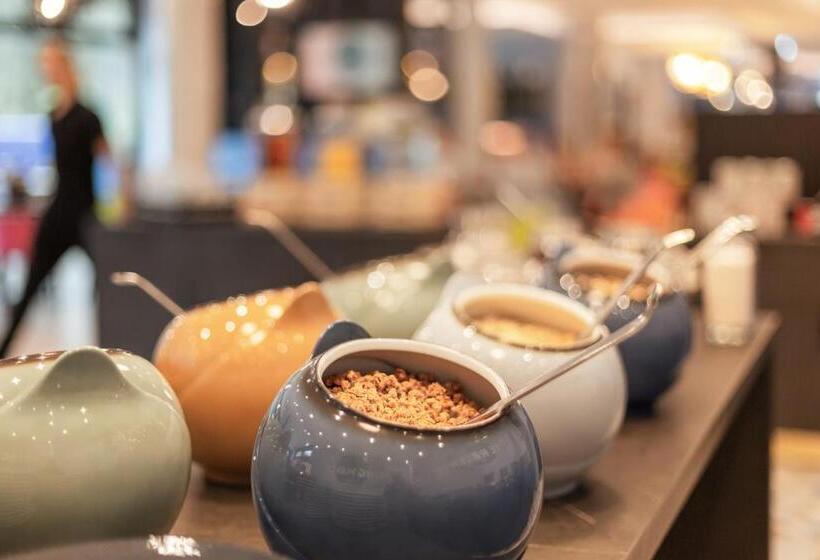 The Niu Mood   Apartments