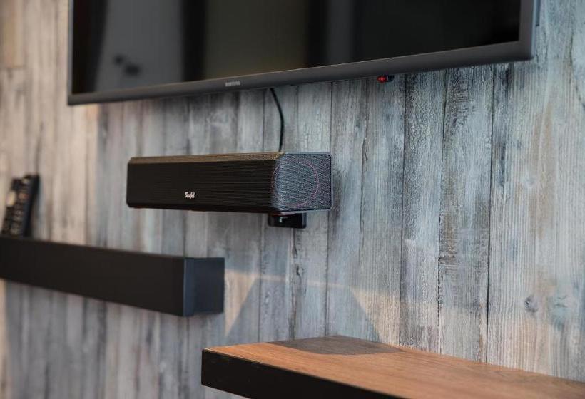 The Niu Saddle   Apartments