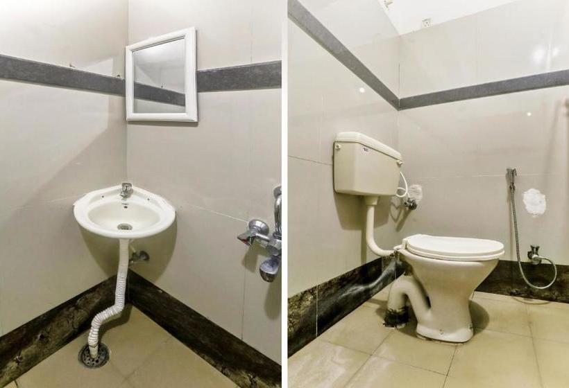 酒店 Capital O Ind699 Royal Stay