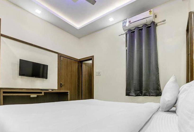 酒店 Capital O Ind699 Royal Stay