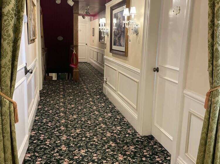 Heber Senator Bed And Breakfast