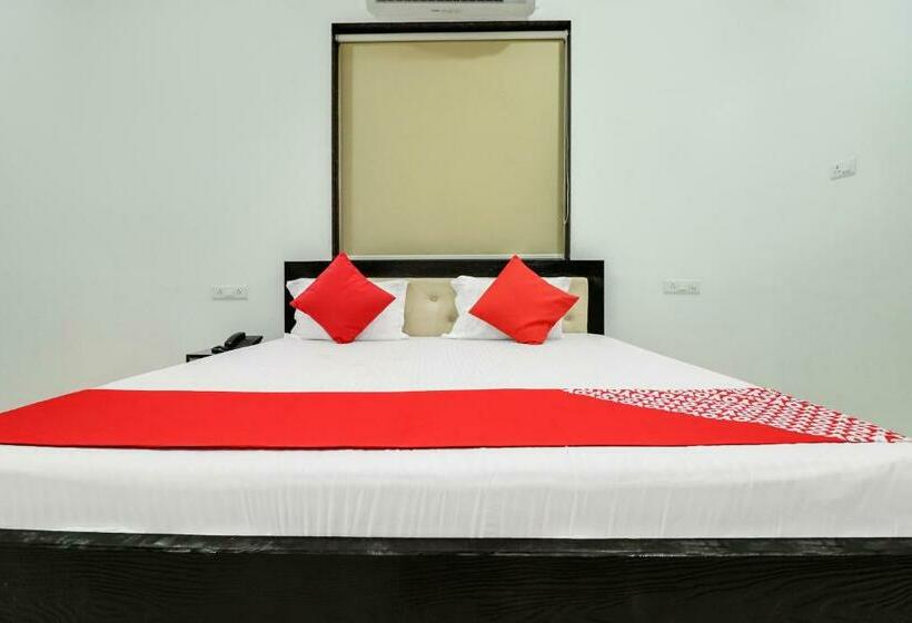 בית מלון כפרי Anand Sewa Dham