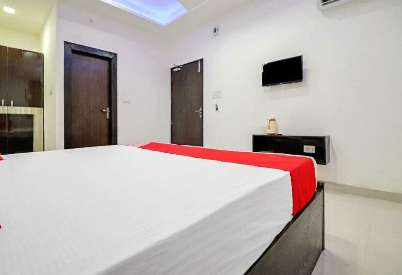 בית מלון כפרי Anand Sewa Dham