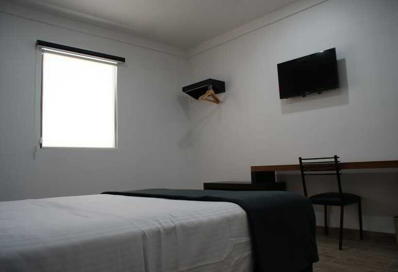 فندق Capital Frontera