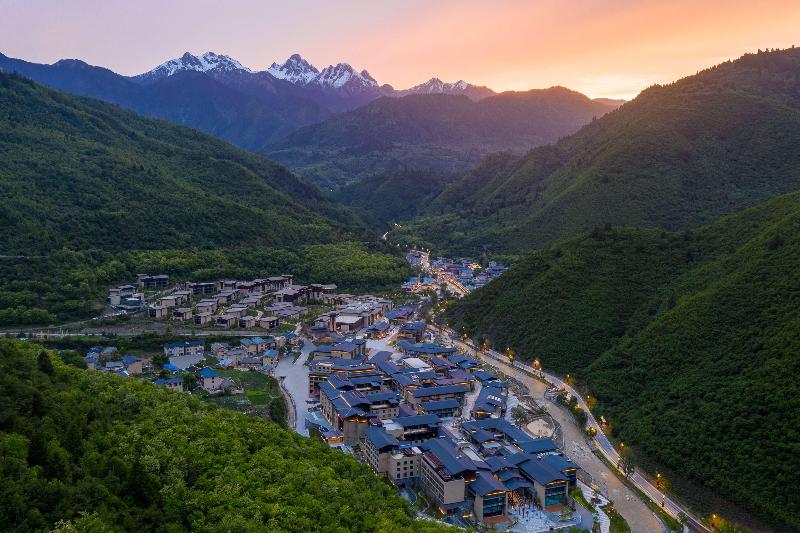 فندق Hilton Garden Inn Jiuzhaigou