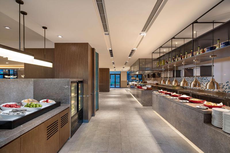 ホテル Hilton Garden Inn Jiuzhaigou