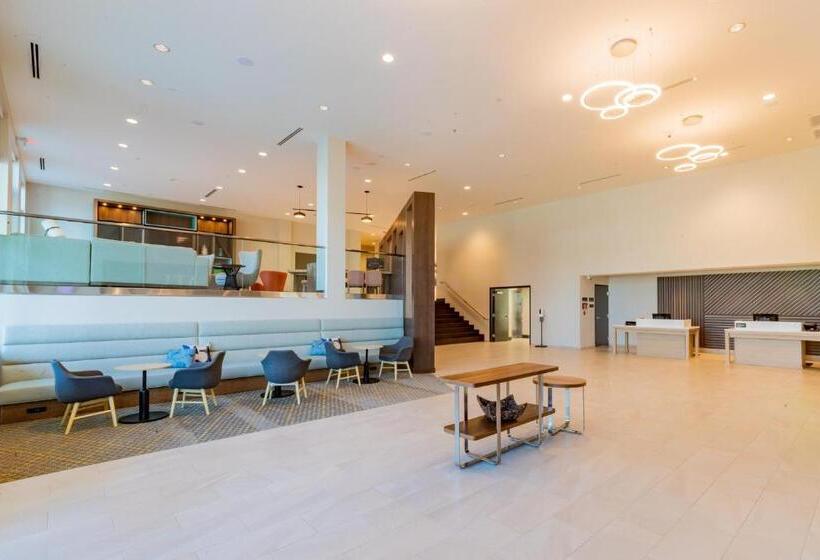 فندق Spice & Sky Atlanta Perimeter