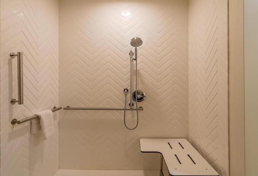 فندق Spice & Sky Atlanta Perimeter