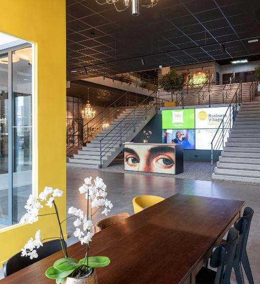 בית מלון כפרי Ibis Styles Namur