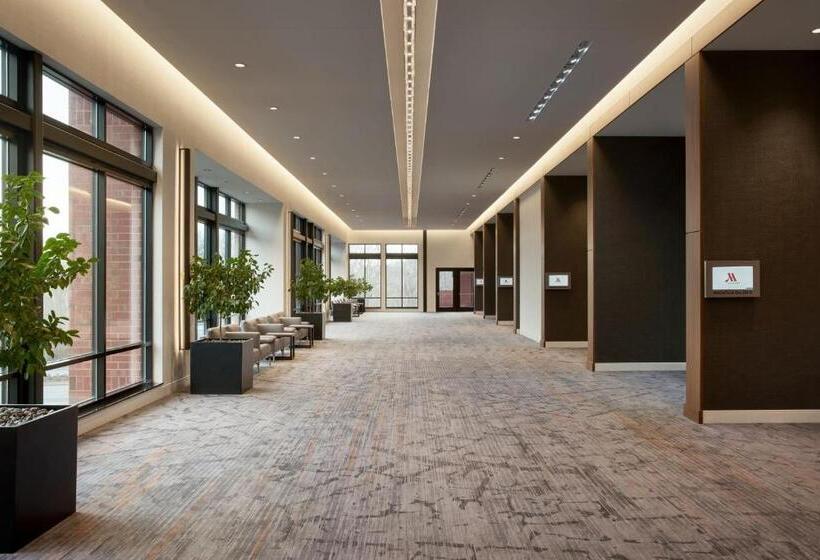 فندق Marriott Owings Mills Metro Centre