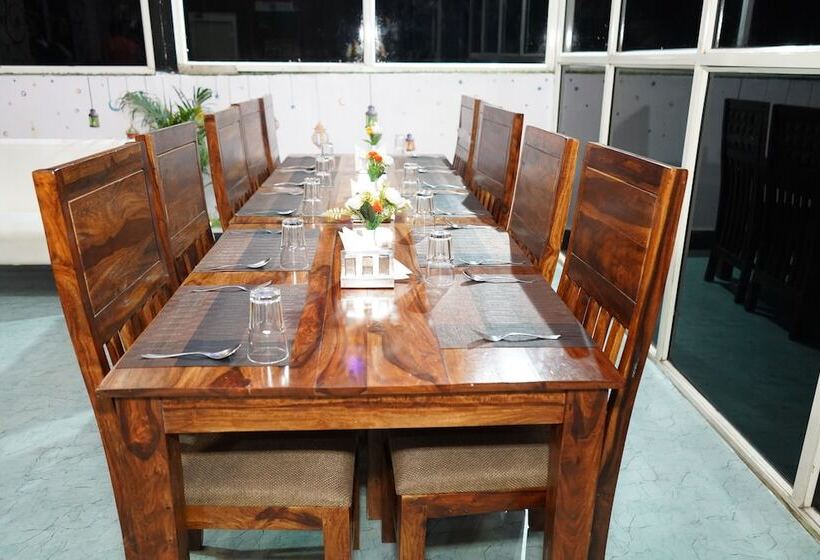 هتل The Dwelling Paradise