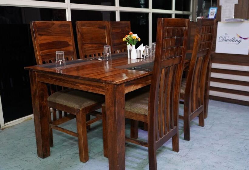 هتل The Dwelling Paradise