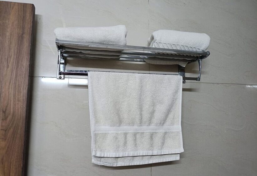 هتل The Dwelling Paradise