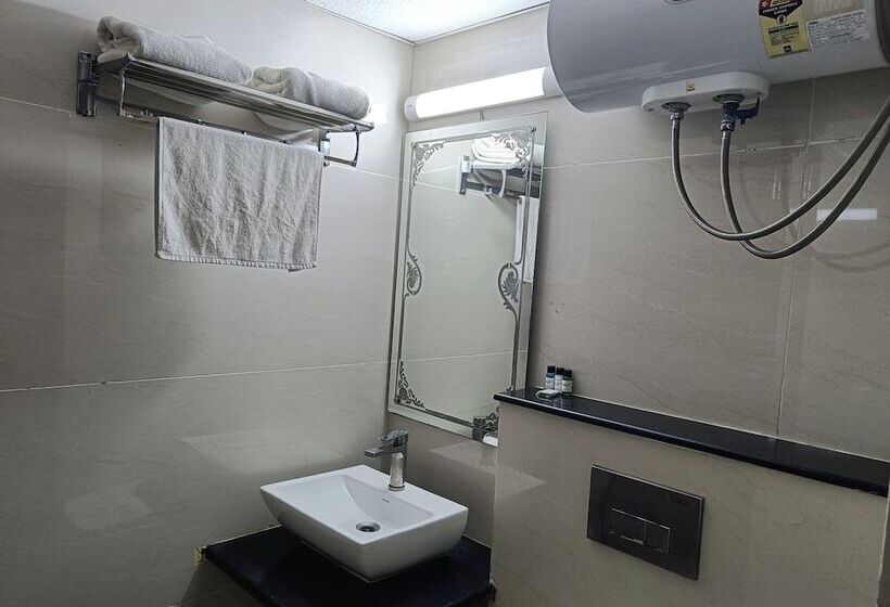 هتل The Dwelling Paradise