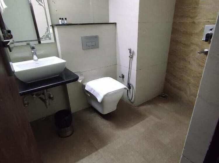 هتل The Dwelling Paradise