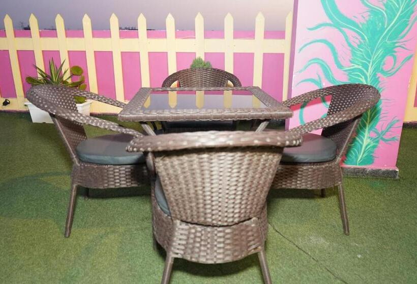 هتل The Dwelling Paradise