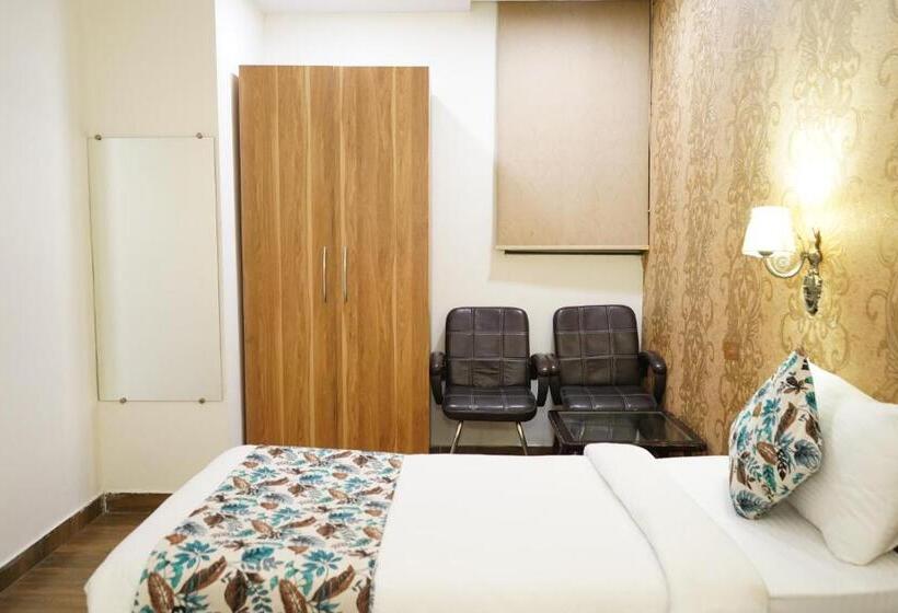 هتل The Dwelling Paradise