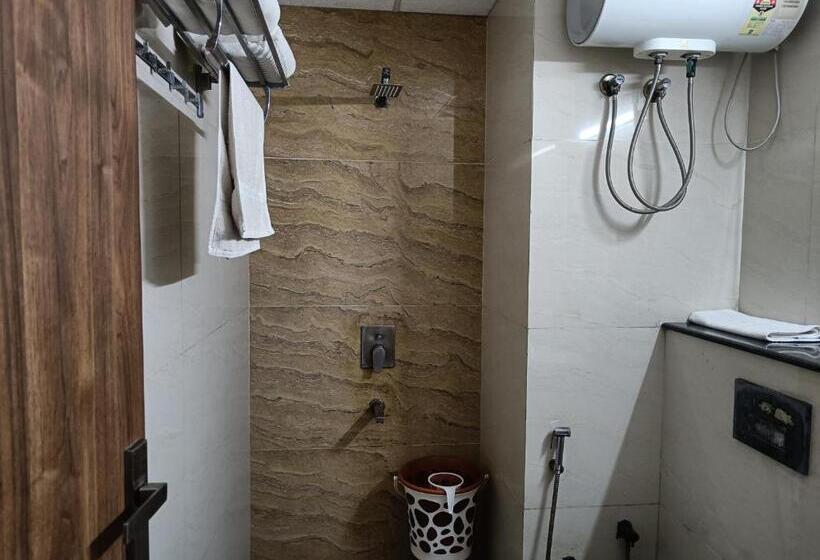 هتل The Dwelling Paradise