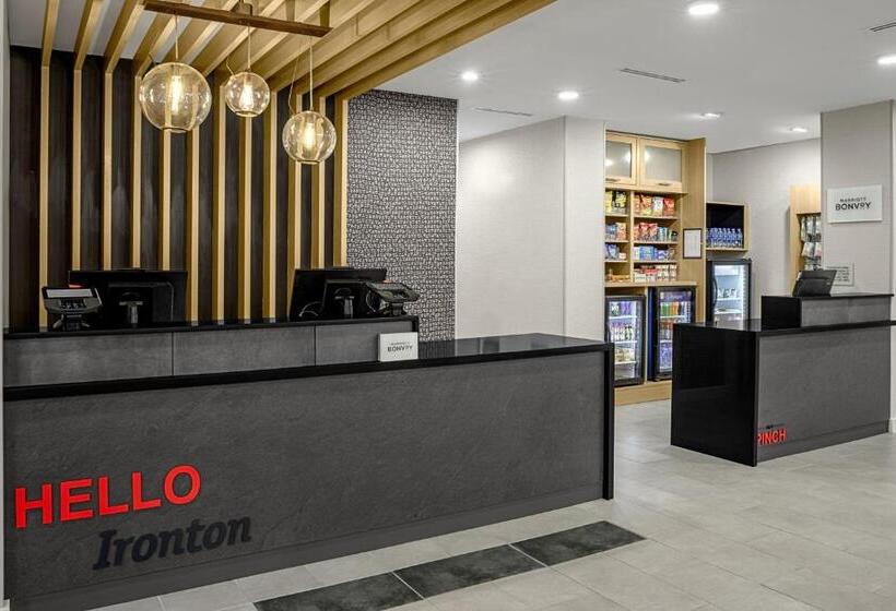 Отель Towneplace Suites By Marriott Ironton