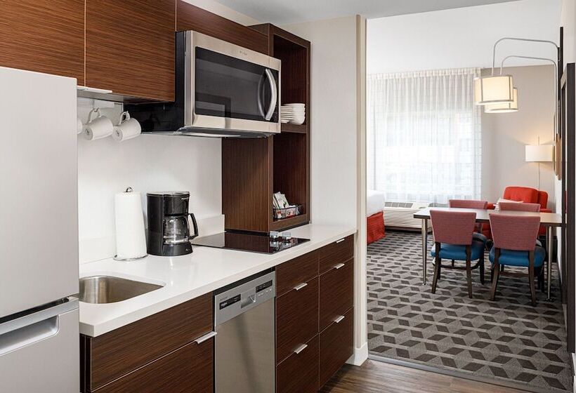 Отель Towneplace Suites By Marriott Ironton