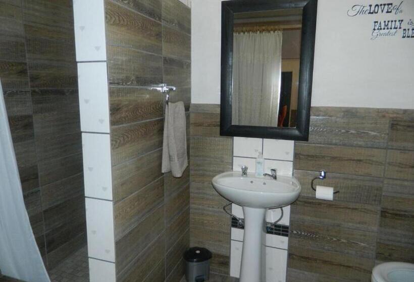 Pension Aub Guesthouse   Mariental