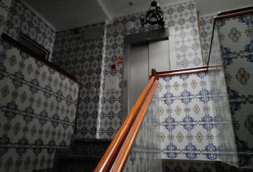 펜션 Residencial Das Trinas 2