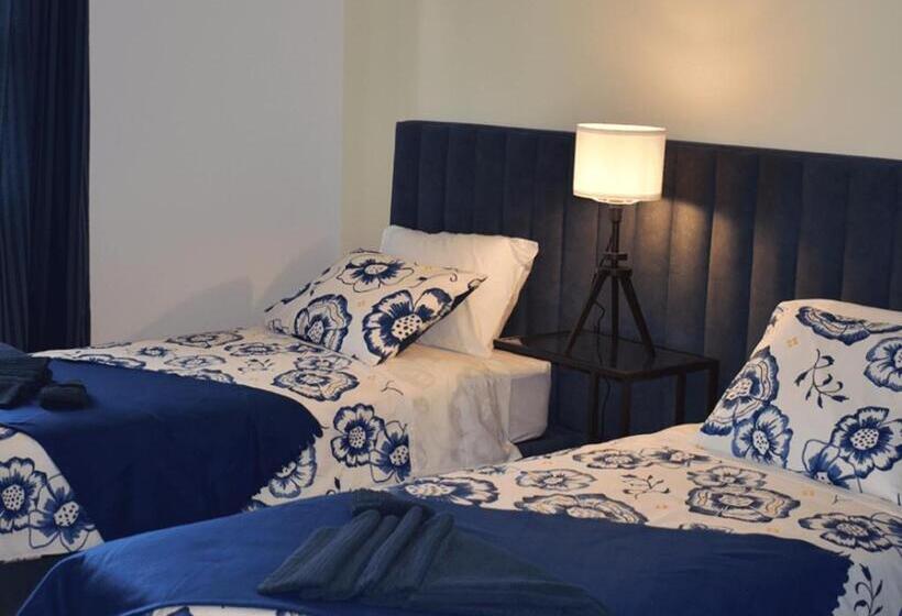 مبيت وإفطار Batalhoz House