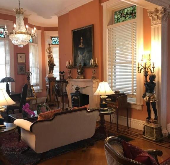 住宿加早餐 Burke Mansion