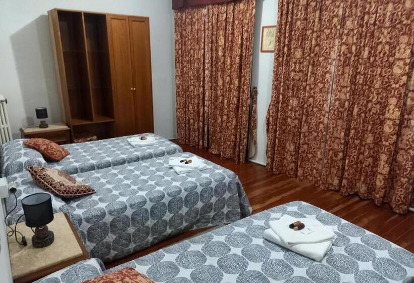 住宿加早餐  El Bordón De La Casa Batallón