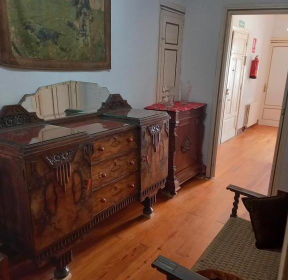 住宿加早餐  El Bordón De La Casa Batallón