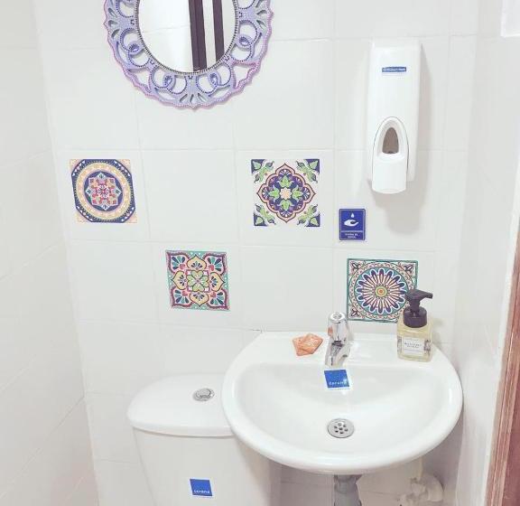 مبيت وإفطار Hospedaje Casa Rosa Jardín