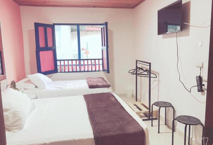 مبيت وإفطار Hospedaje Casa Rosa Jardín