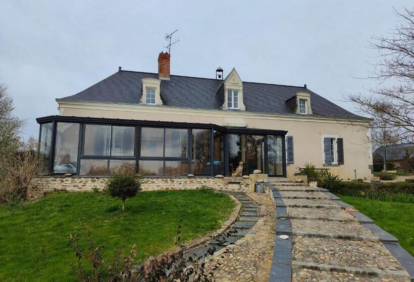 민박 Le Bas Chitray