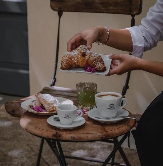 Bed and Breakfast Maharìa Bed & Wine